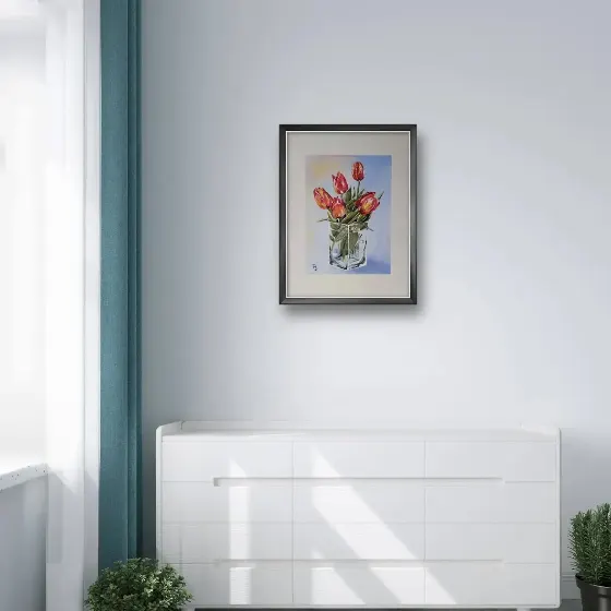 Tulipánok üveg vázában....